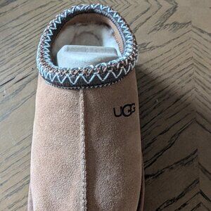 Tasman Uggs chestnut
